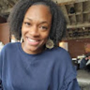 Meet your Posher, Lauren